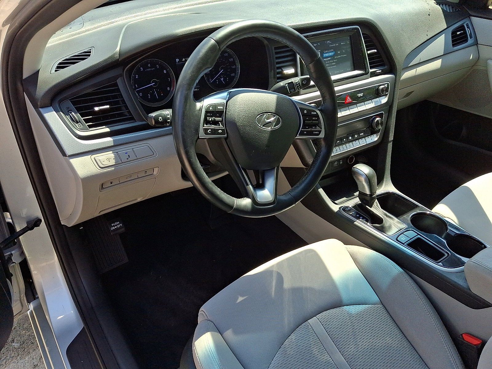 Used 2019 Hyundai Sonata SEL FWD image 26