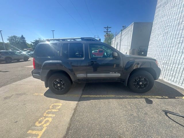 Used 2010 Nissan Xterra Off-Road AWD/4WD image 4