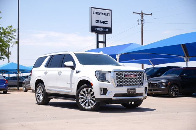Used 2024 GMC Yukon Denali AWD/4WD image 1
