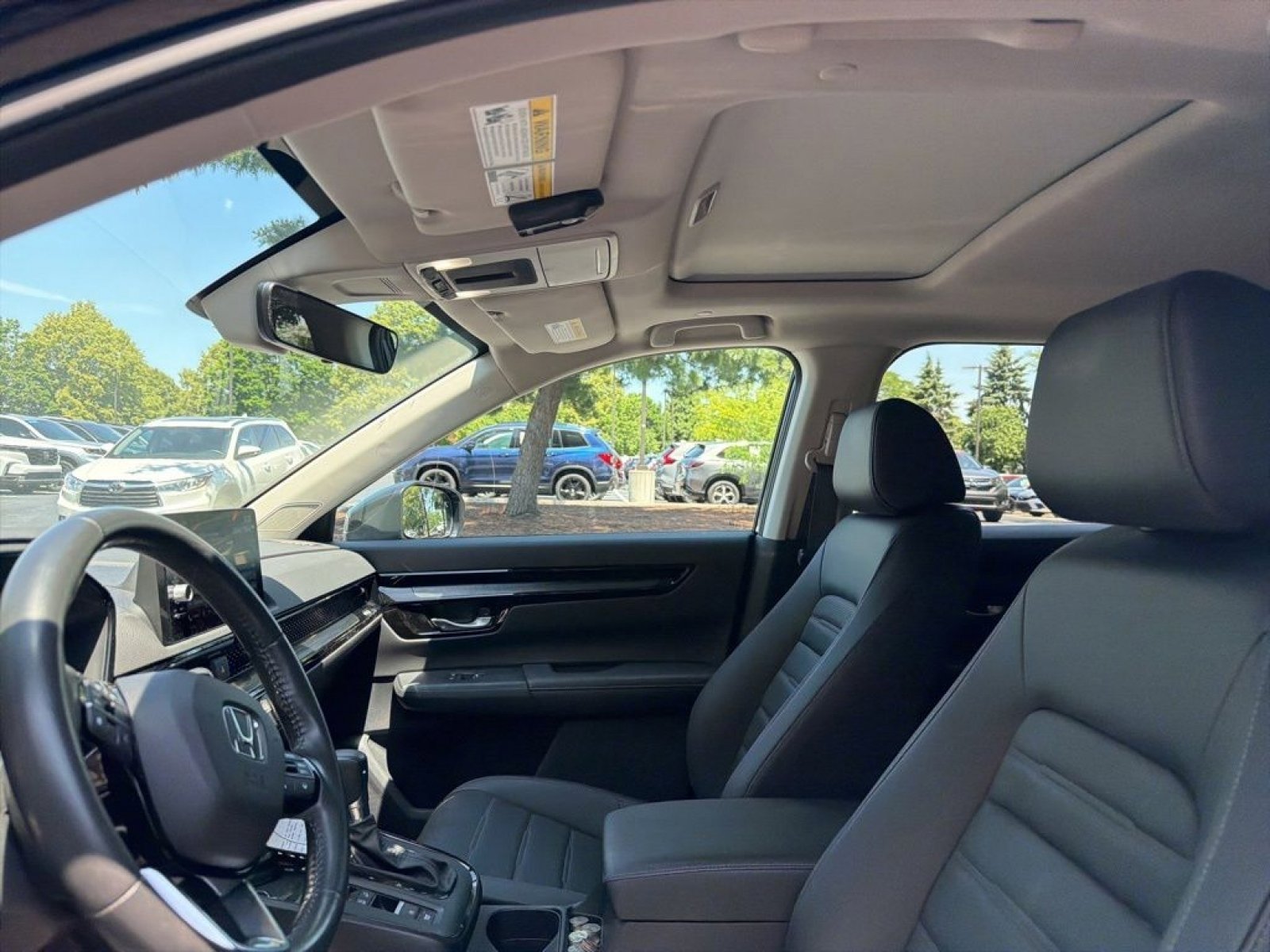 Used 2024 Honda CR-V EX-L image 11