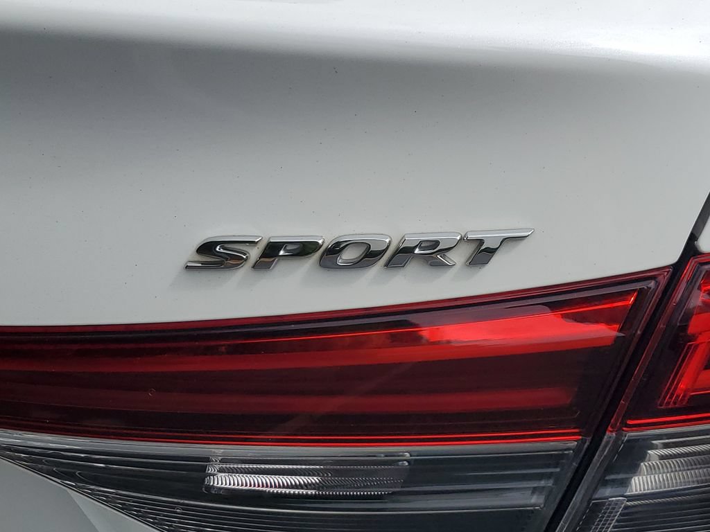 Used 2022 Honda Civic Sport image 7