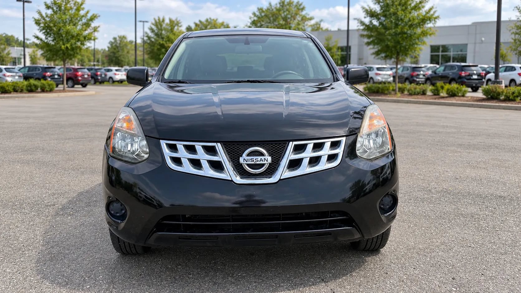 Used 2015 Nissan Rogue S AWD/4WD image 3