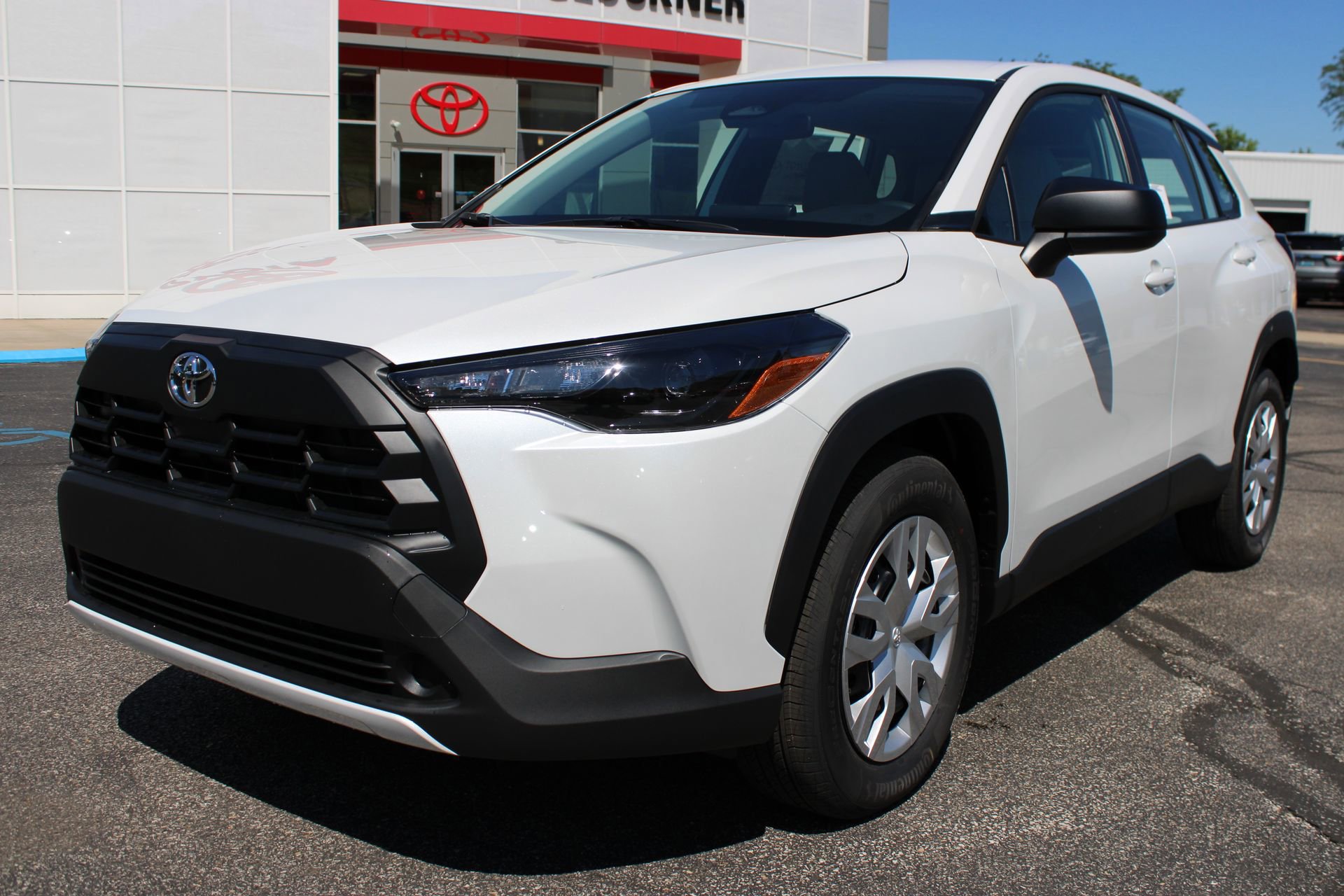 New 2026 Toyota Corolla Cross L AWD/4WD image 2