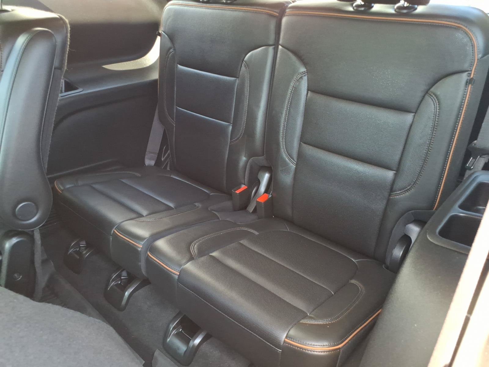 Certified 2023 GMC Acadia AT4 w/ LPO, Floor Liner Package AWD/4WD image 11