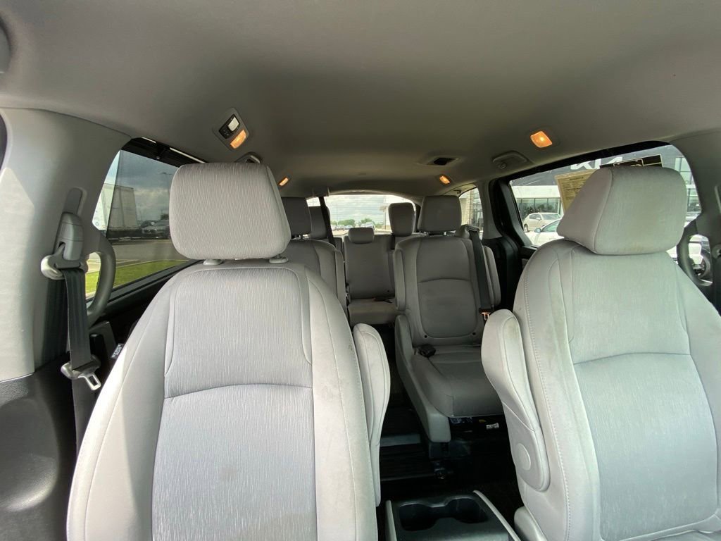Used 2022 Honda Odyssey EX image 28