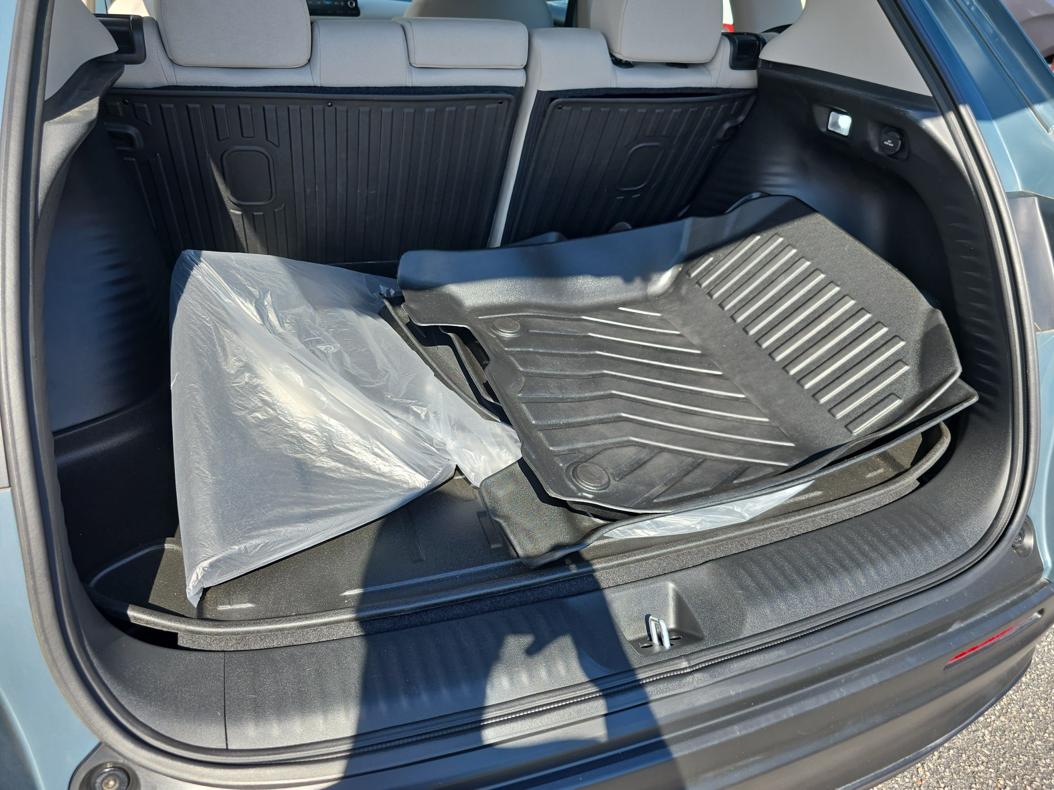 Certified 2025 Honda HR-V LX image 12