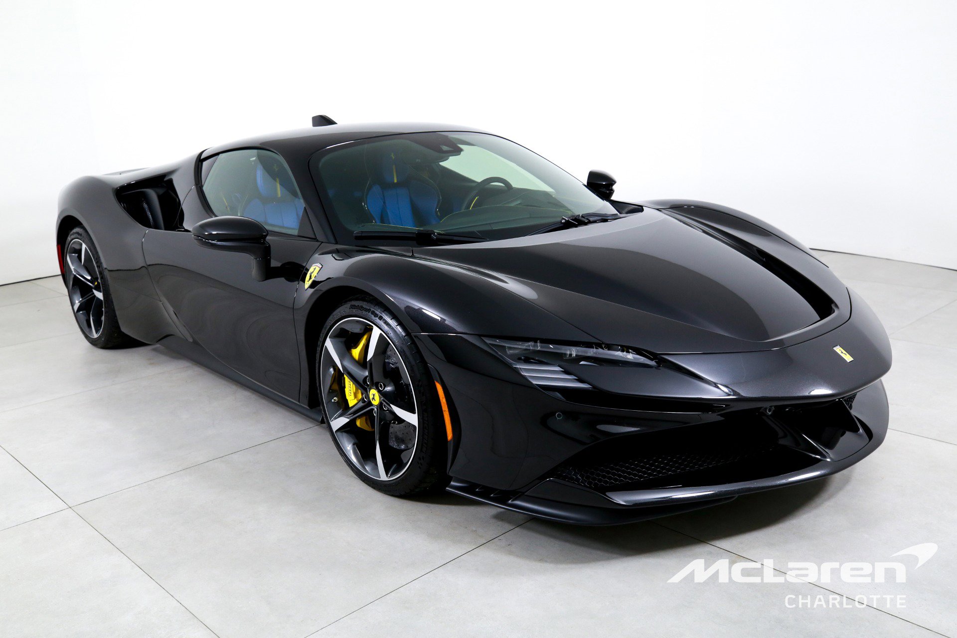 Used 2023 Ferrari SF90 Stradale AWD/4WD image 3