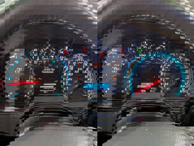 Used 2017 Chevrolet Suburban Premier image 38