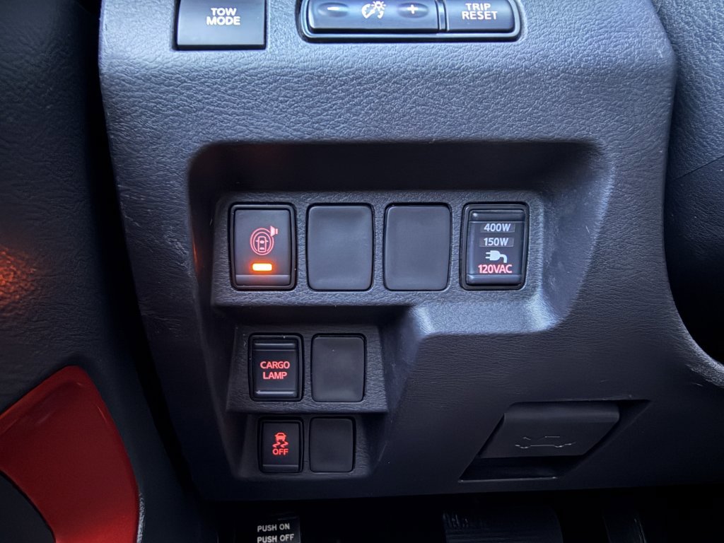 Used 2024 Nissan Frontier Pro-X w/ Pro Premium Package image 25