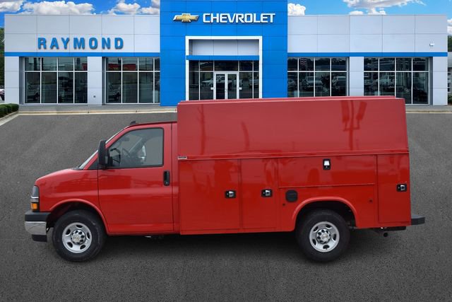 New 2026 Chevrolet Express 3500 w/ Power Convenience Package image 7