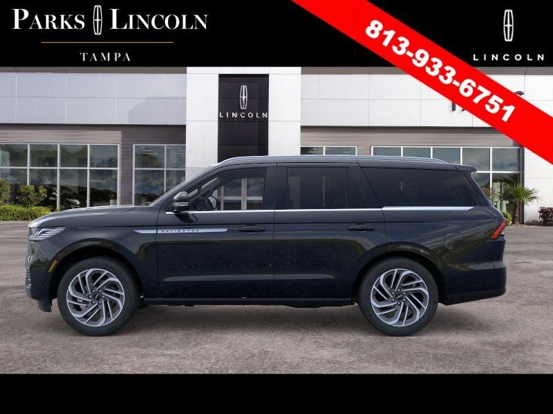 New 2026 Lincoln Navigator Reserve AWD/4WD image 3