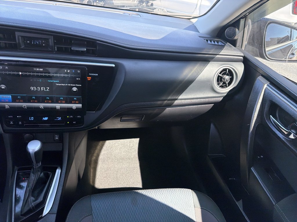 Used 2017 Toyota Corolla LE FWD image 15