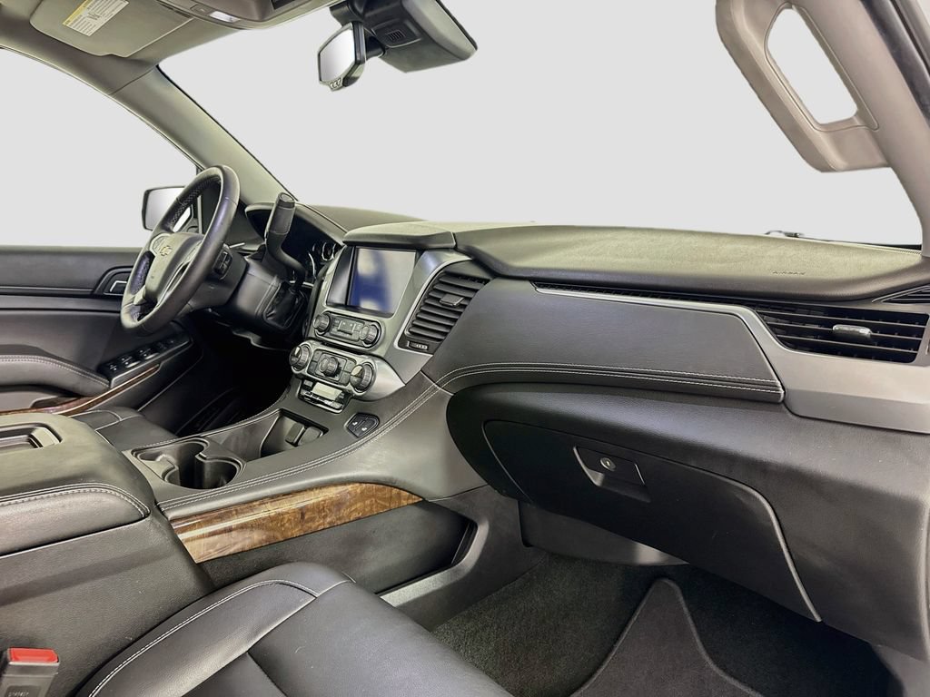 Used 2018 Chevrolet Tahoe LT w/ Luxury Package AWD/4WD image 31