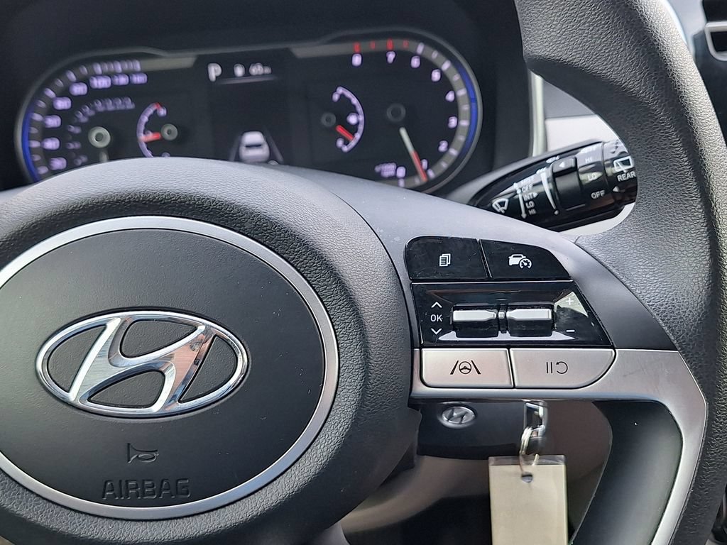 Certified 2022 Hyundai Tucson SE FWD image 16