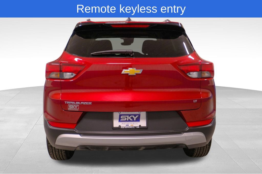 Used 2025 Chevrolet TrailBlazer LT image 6