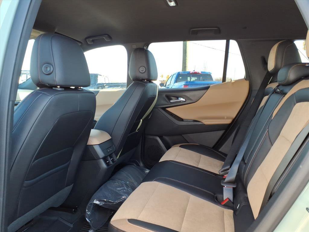 New 2026 Chevrolet Equinox ACTIV w/ Convenience Package III image 21