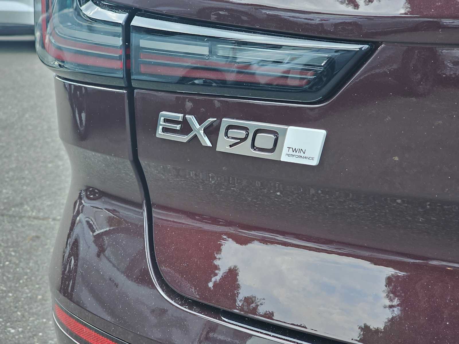 New 2025 Volvo EX90 Ultra w/ Protection Package Premier AWD/4WD image 15