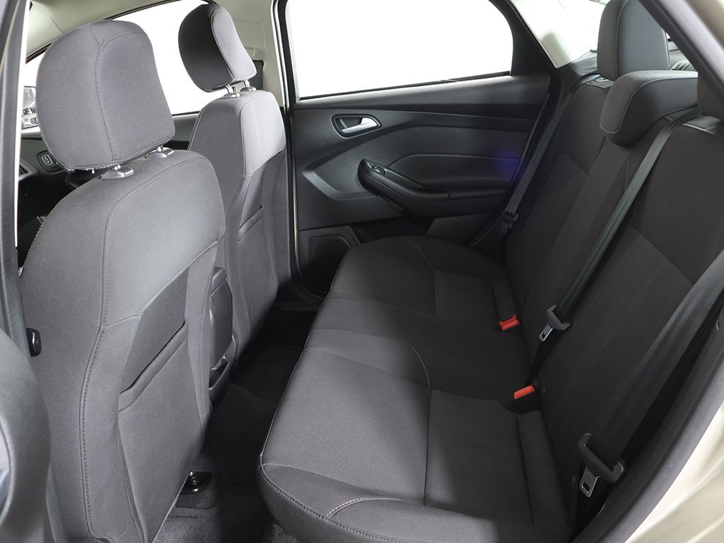 Used 2017 Ford Focus SE image 27