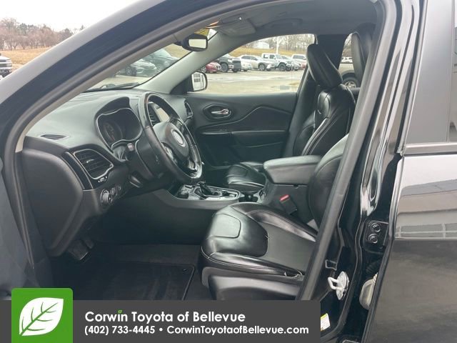 Used 2019 Jeep Cherokee Latitude Plus image 9