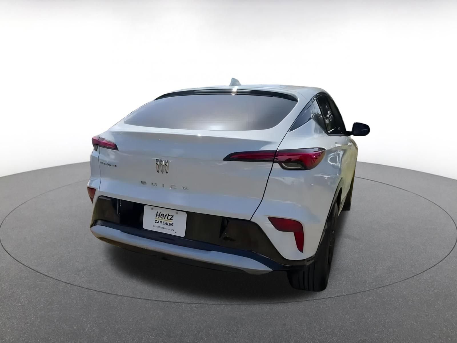 Used 2025 Buick Envista Sport Touring image 14