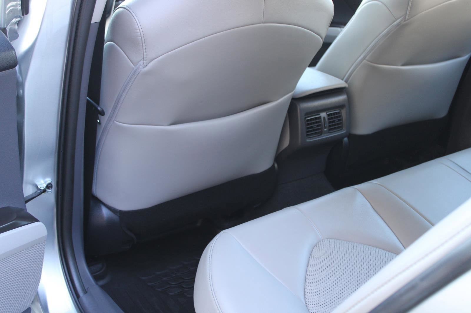 Used 2023 Toyota Camry XLE image 41