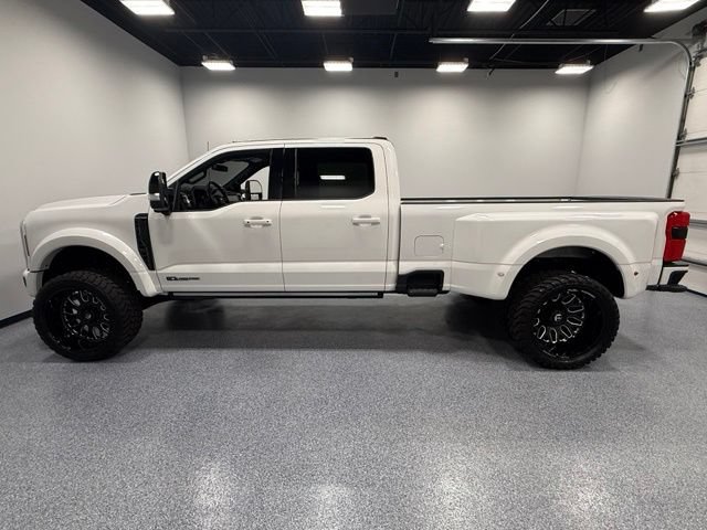 Used 2026 Ford F450 Platinum w/ Snow Plow Prep Package AWD/4WD image 6
