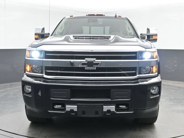 Used 2019 Chevrolet Silverado 2500 High Country w/ Duramax Plus Package AWD/4WD image 3