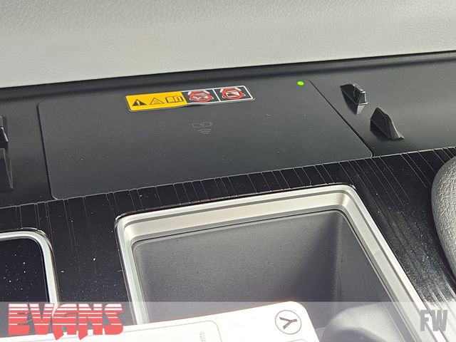 New 2026 Toyota Sienna XSE image 9