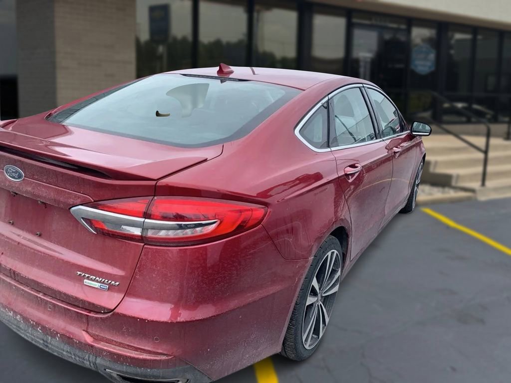 Used 2019 Ford Fusion Titanium image 28
