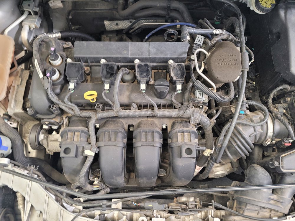 Used 2016 Ford Focus Titanium w/ Titanium Technology Package FWD image 30