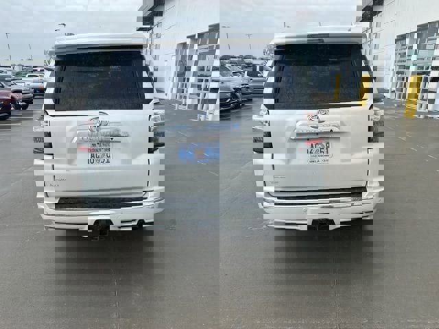 Used 2015 Toyota 4Runner Limited image 4