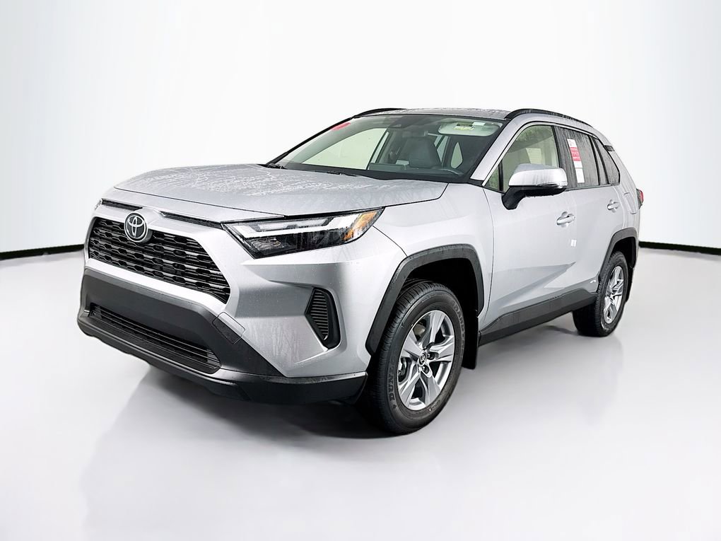 New 2025 Toyota RAV4 XLE image 3