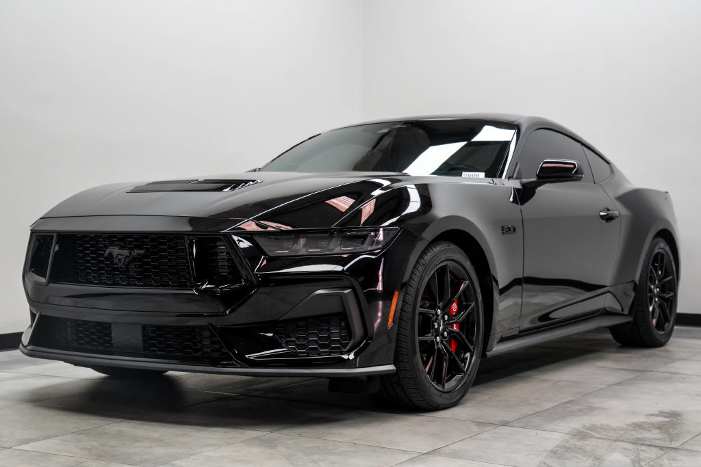 Used 2026 Ford Mustang GT Premium RWD image 10
