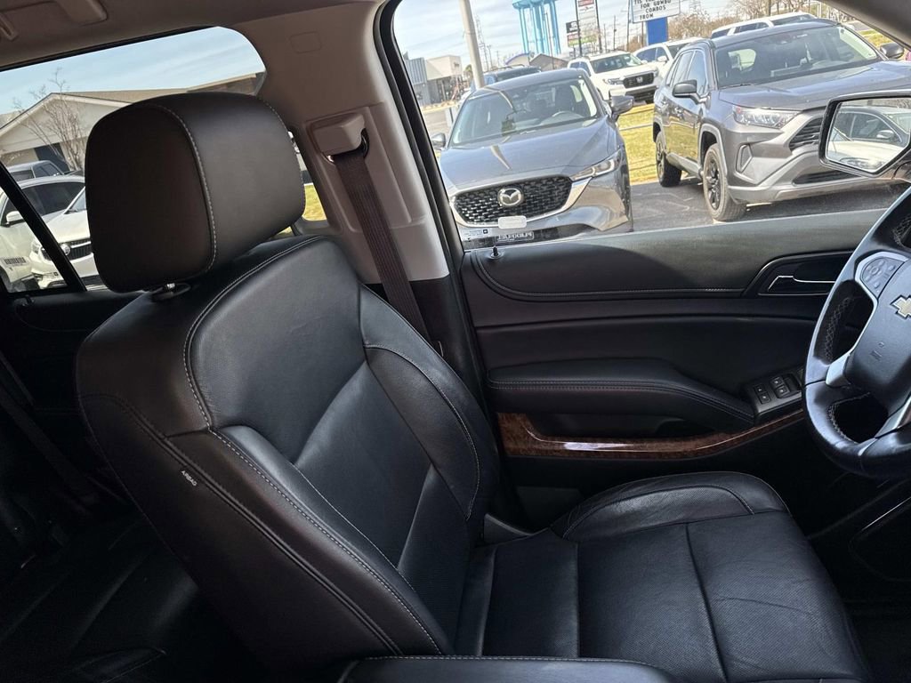 Used 2019 Chevrolet Tahoe Premier image 12