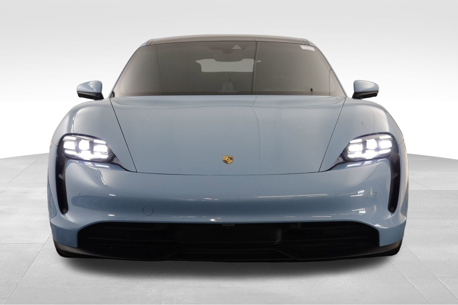 Used 2023 Porsche Taycan image 34