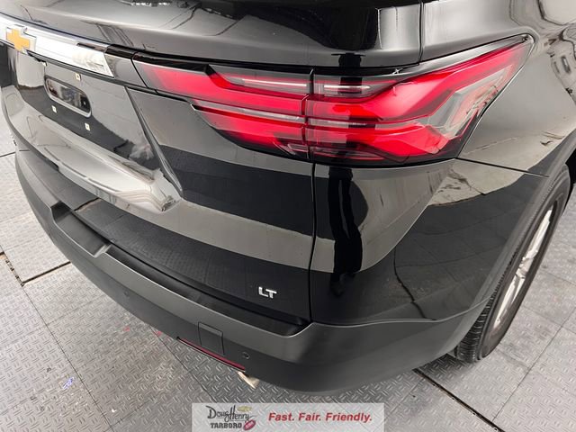 Used 2023 Chevrolet Traverse LT image 14