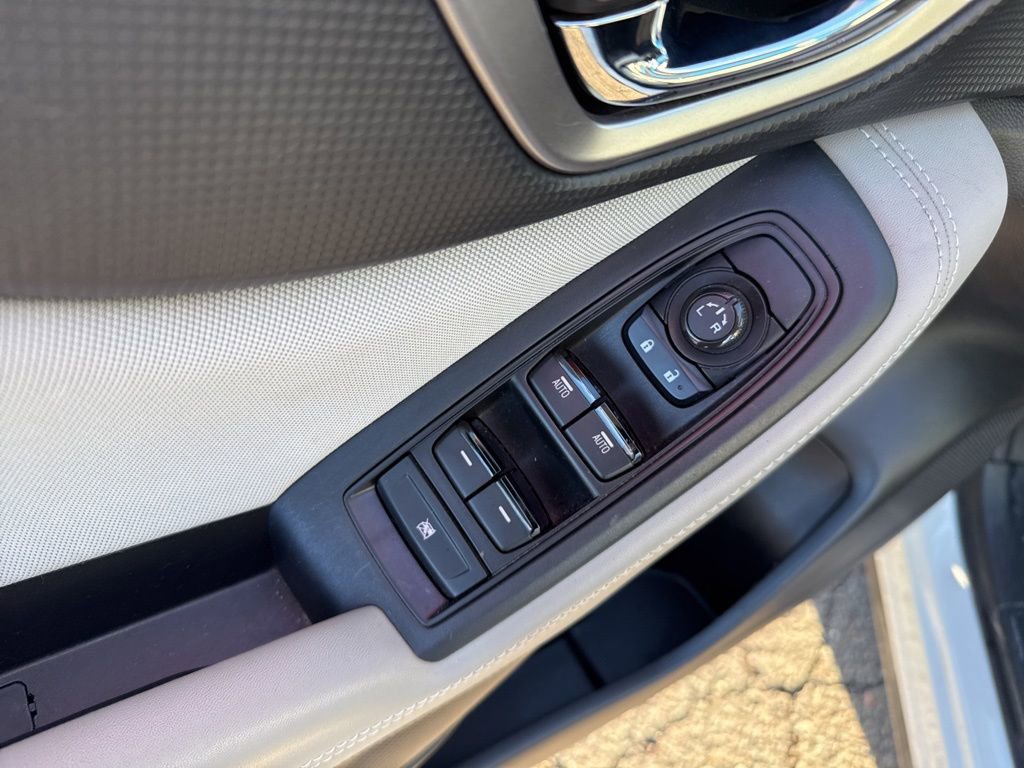 Used 2022 Subaru Forester Premium image 16