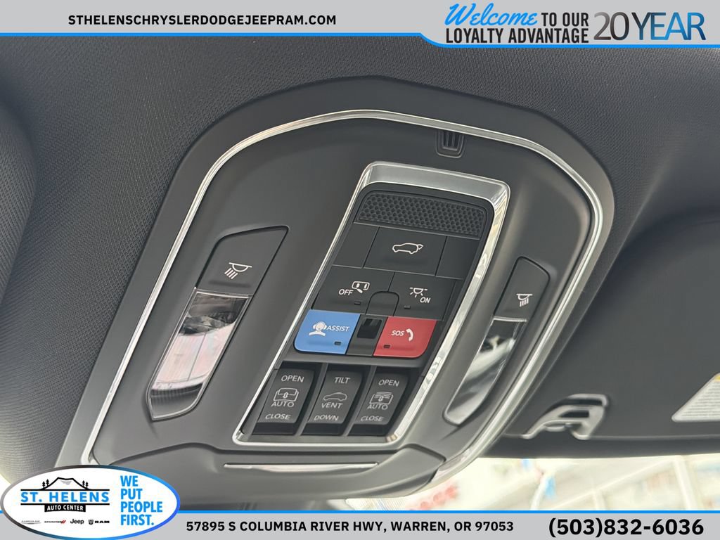 New 2026 Jeep Grand Wagoneer L 4WD w/ Premium Group I image 24