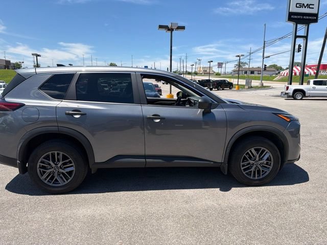 Used 2024 Nissan Rogue S AWD/4WD image 12