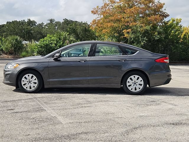 Used 2019 Ford Fusion S FWD image 9