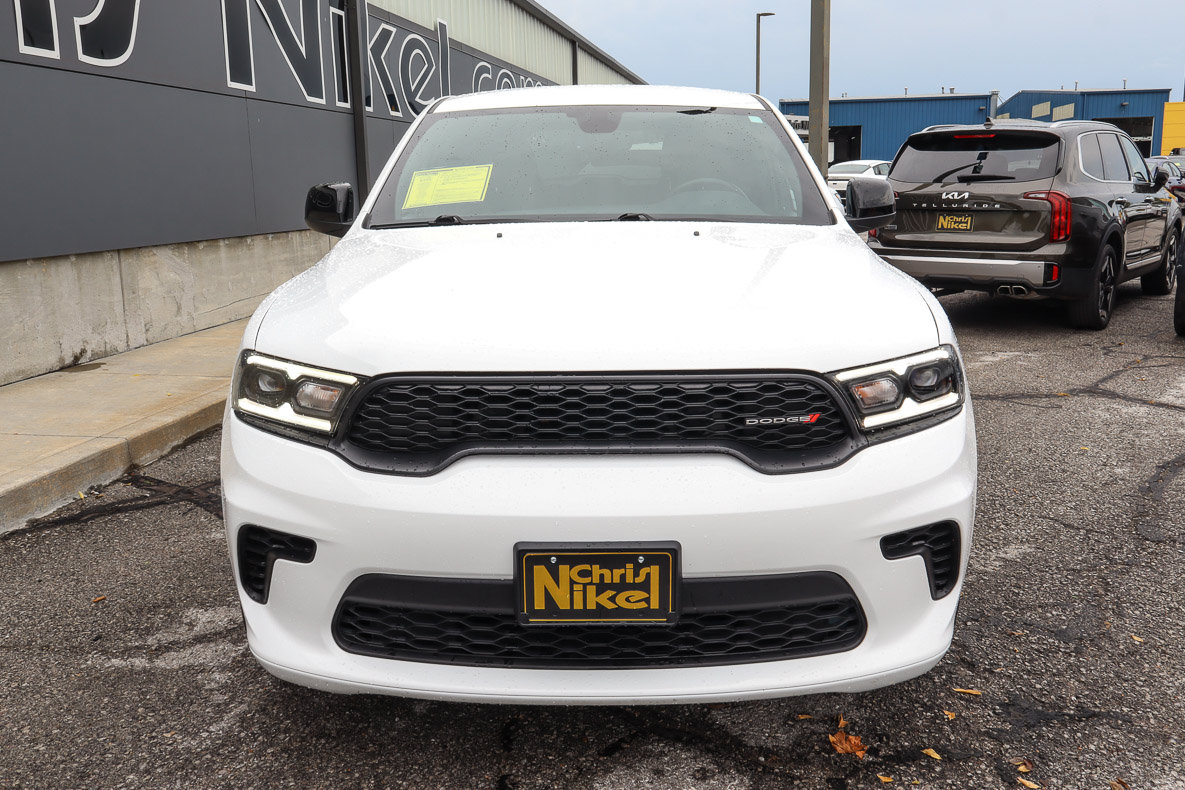 Used 2025 Dodge Durango GT AWD/4WD image 2