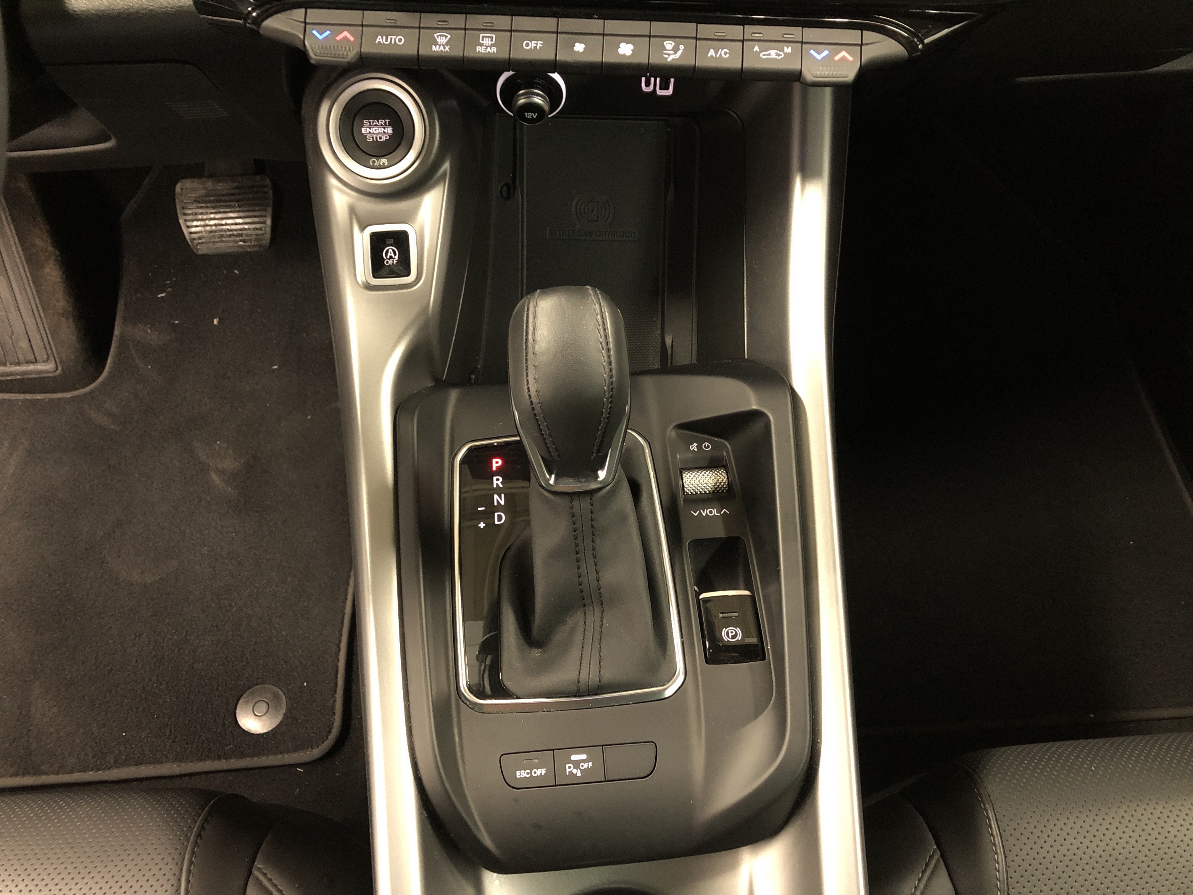 Certified 2024 Dodge Hornet GT AWD/4WD image 19