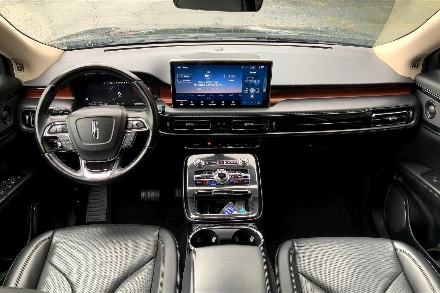 Used 2023 Lincoln Nautilus Reserve w/ Equipment Group 201A image 15