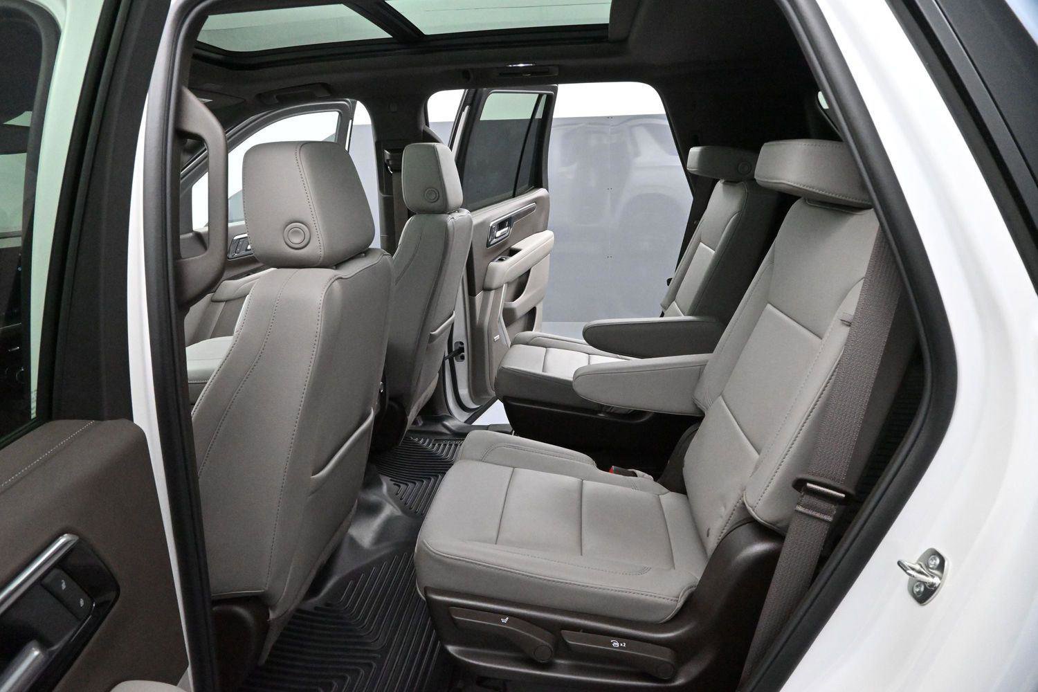 Used 2025 Chevrolet Tahoe Z71 w/ Z71 Off-Road Package AWD/4WD image 30