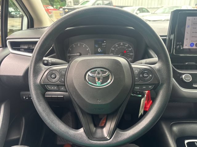 Used 2025 Toyota RAV4 XLE AWD/4WD image 35