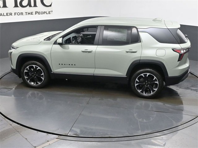 New 2026 Chevrolet Equinox LT w/ Convenience Package II image 21