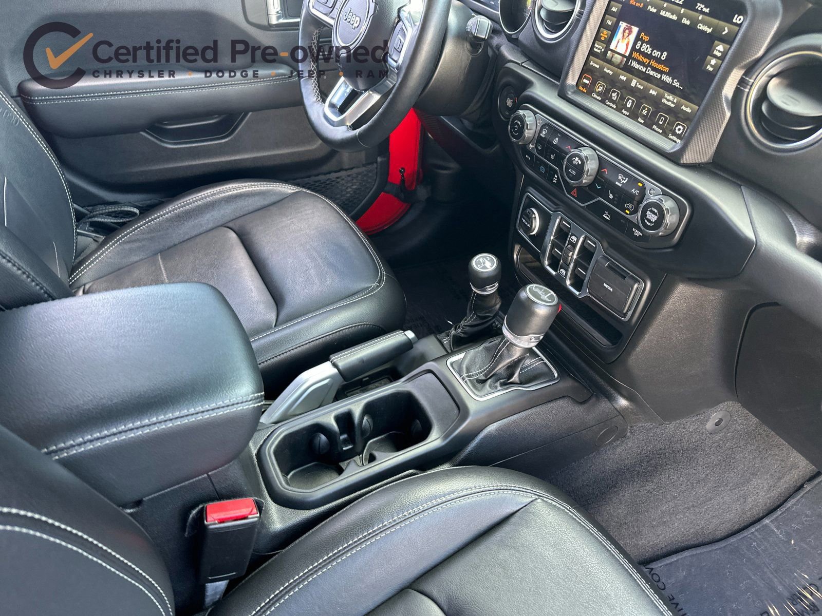 Used 2021 Jeep Wrangler Unlimited Sahara w/ Cold Weather Group image 17