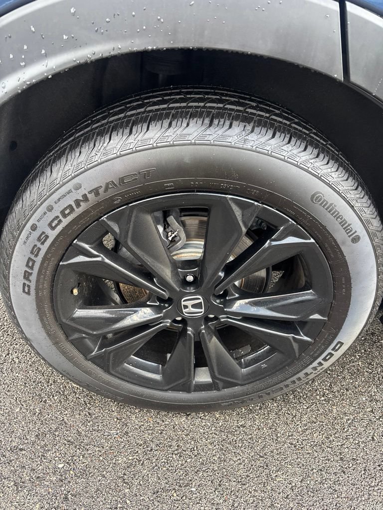 Used 2025 Honda CR-V Sport Touring image 14