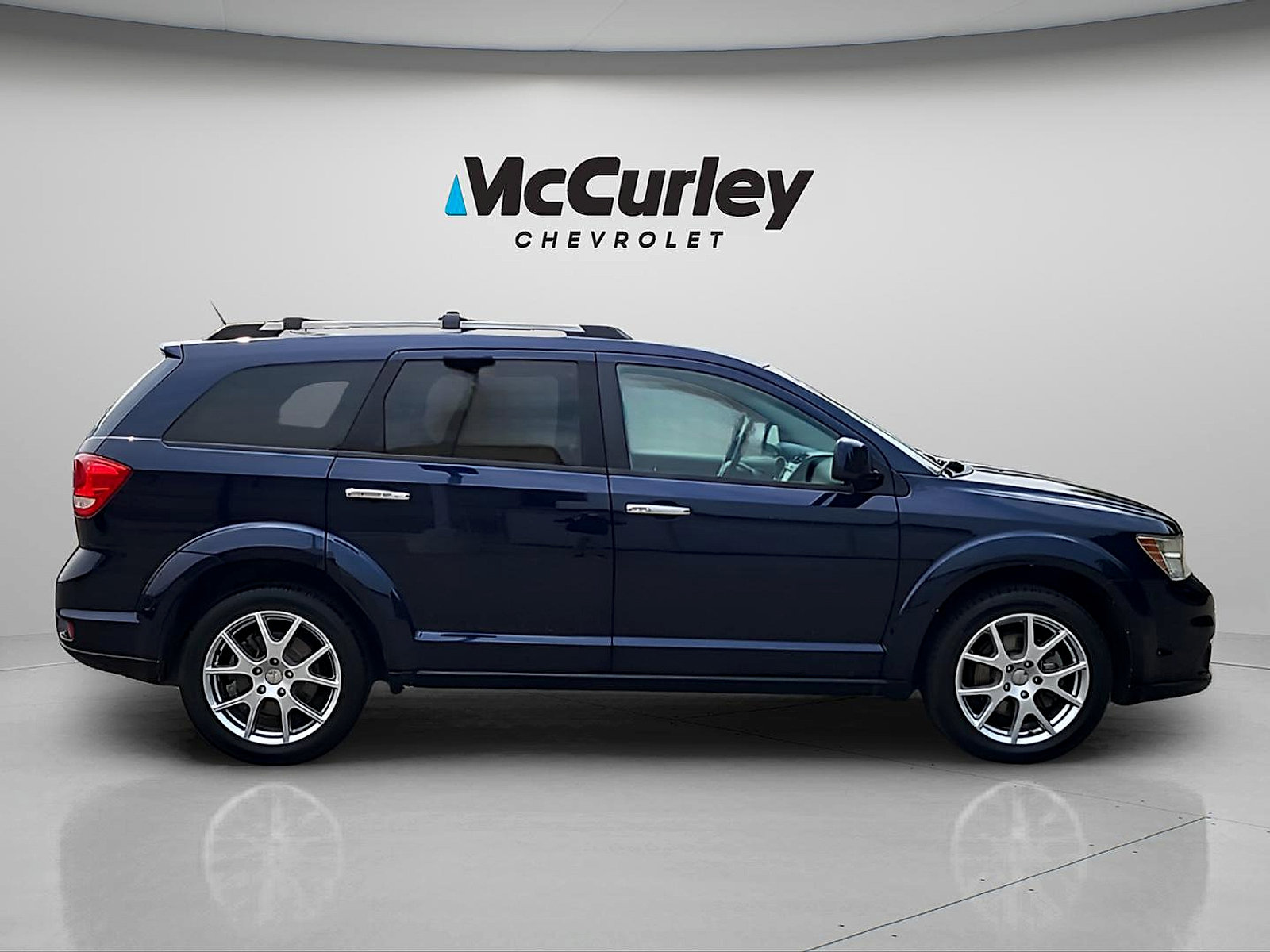 Used 2017 Dodge Journey GT w/ Rear Seat Video Group AWD/4WD image 8