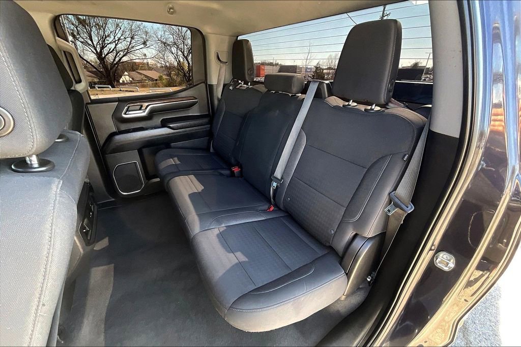 Used 2022 Chevrolet Silverado 1500 LT image 28